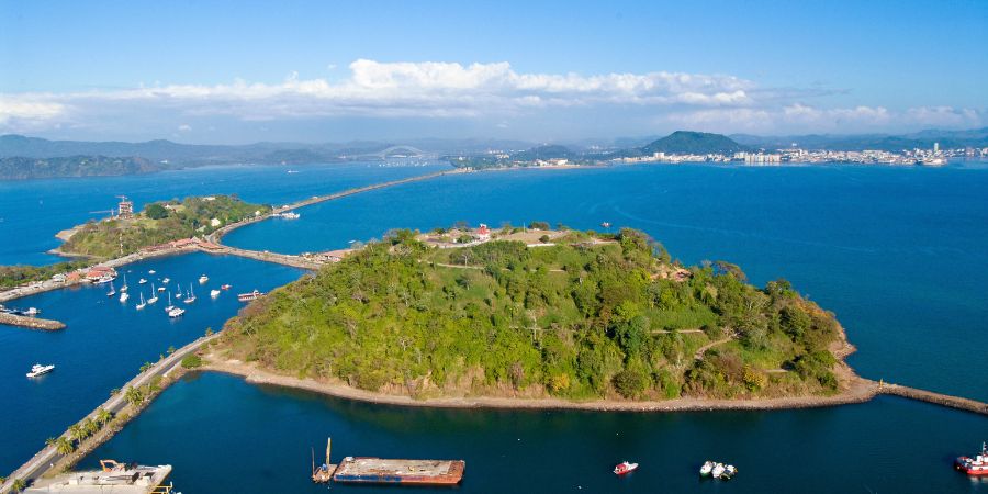 fuerte amador cruise port