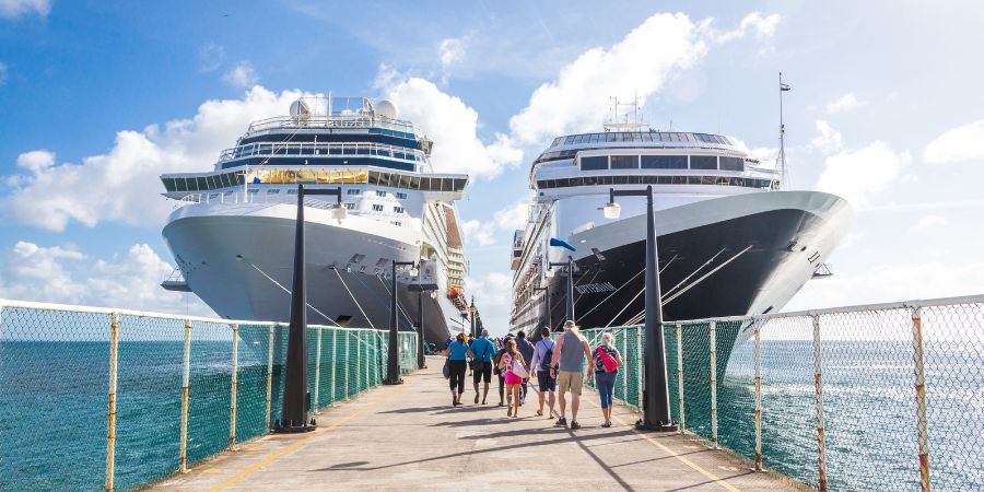 is it safe to leave your cruise ship in panama