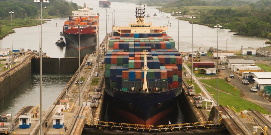 visit the panama canal on a short trip